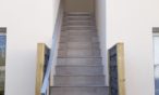Accès rampe et escalier location proche des thermes de Jonzac
