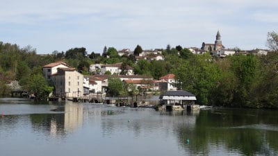 Village de pierres et de vignes, Saint-Simeux