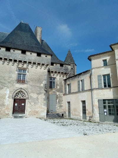 Office du tourisme au château de Barbezieux